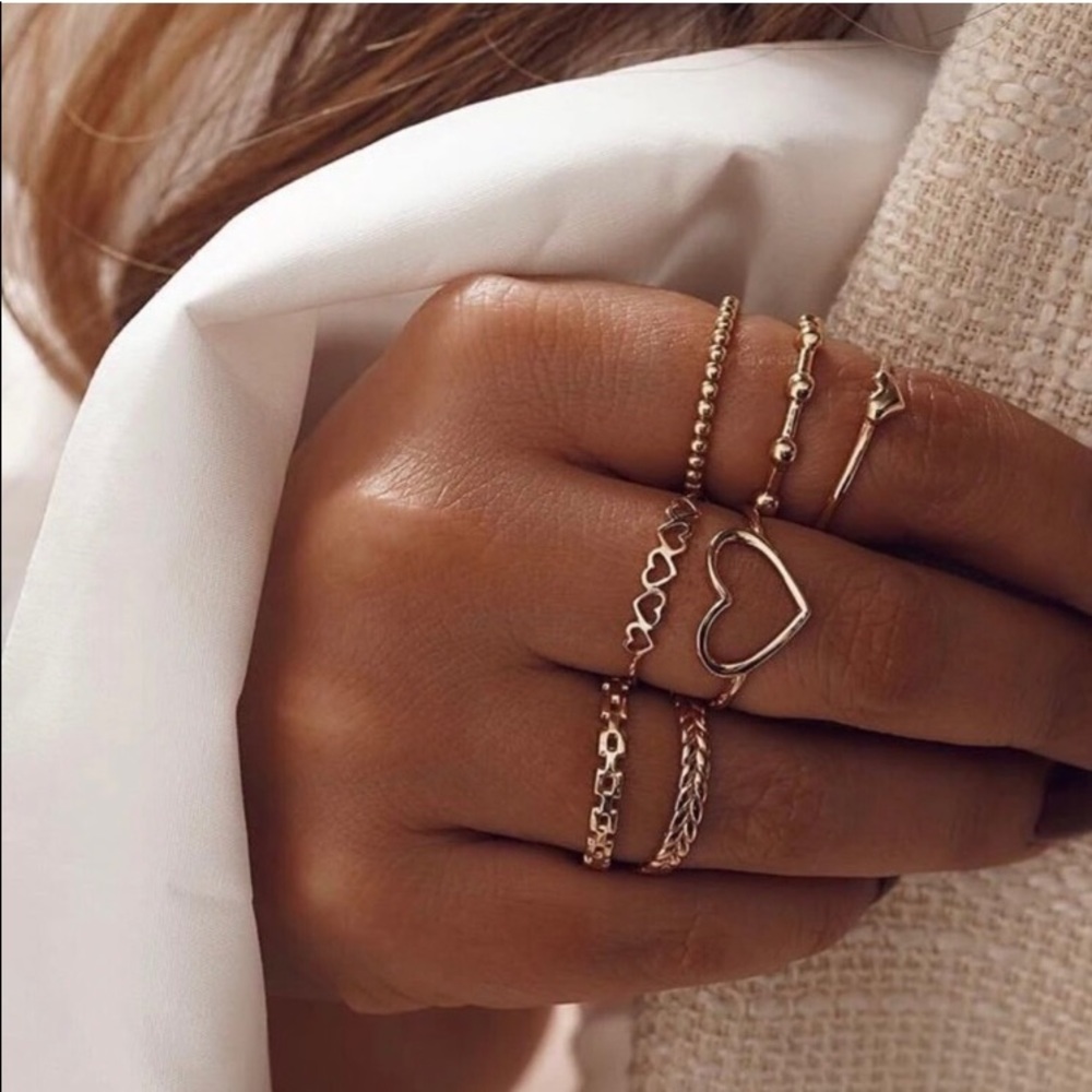 Gold heart ring set - Picture 1 of 4